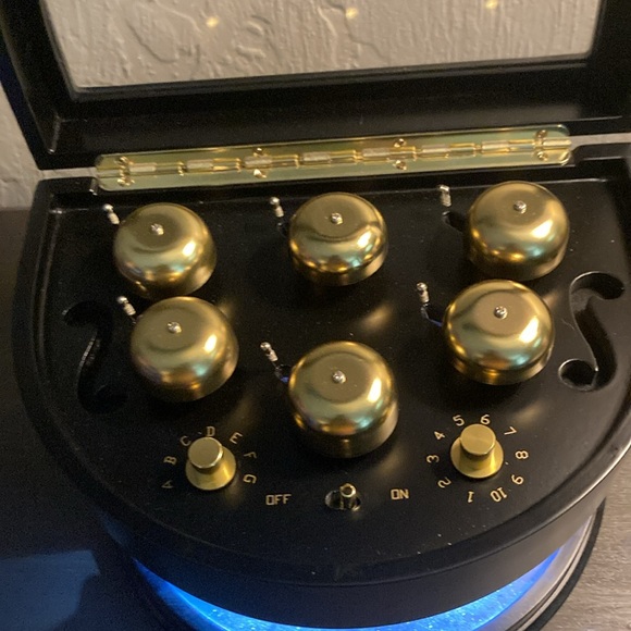 Mr. Christmas Gold Label Animated Symphony of Bells Carousel 2012 Plays 70 Songs - Picture 5 of 5